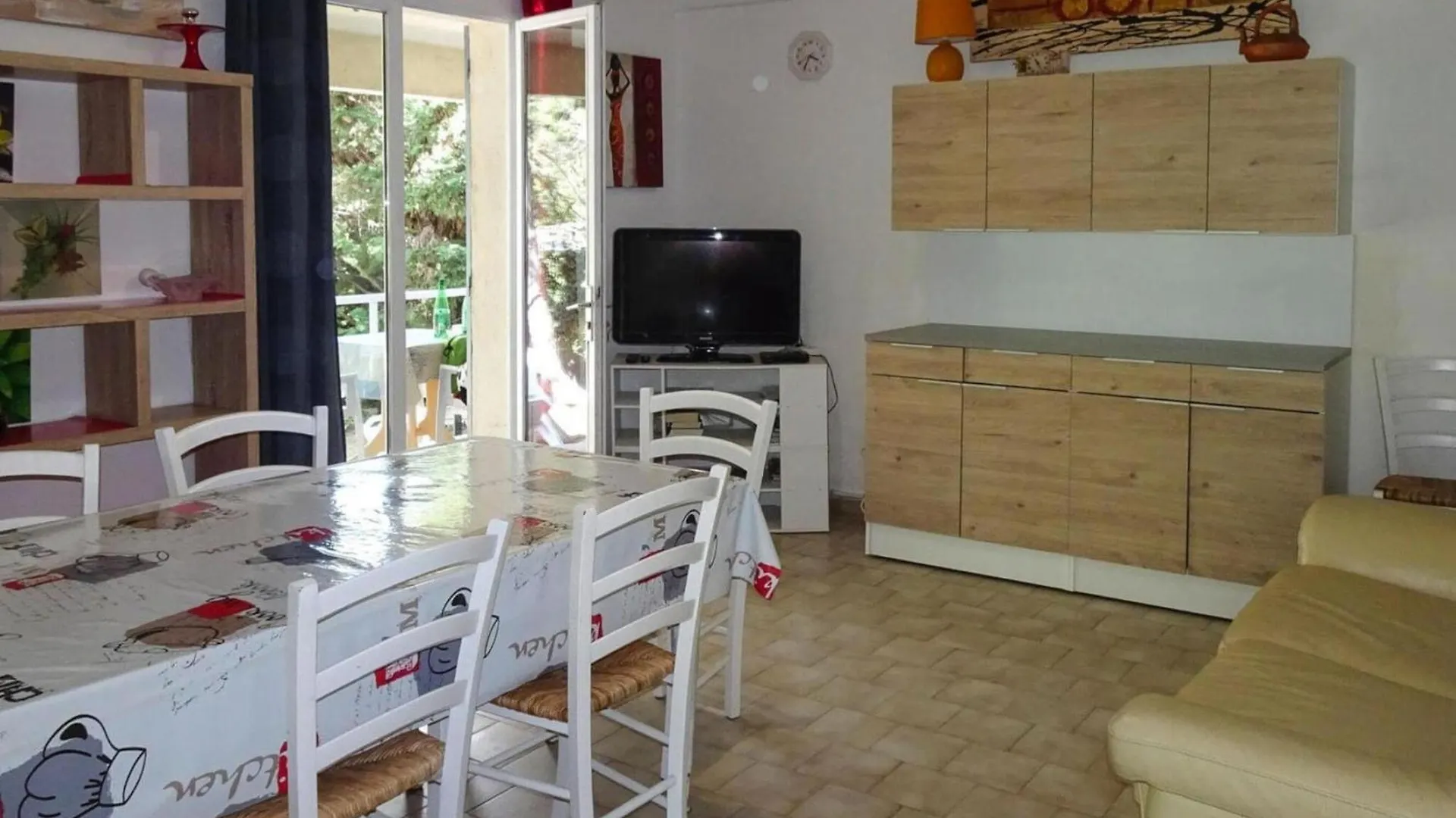 Holiday Home With Swimming Pool,Vaison-La-Romaine